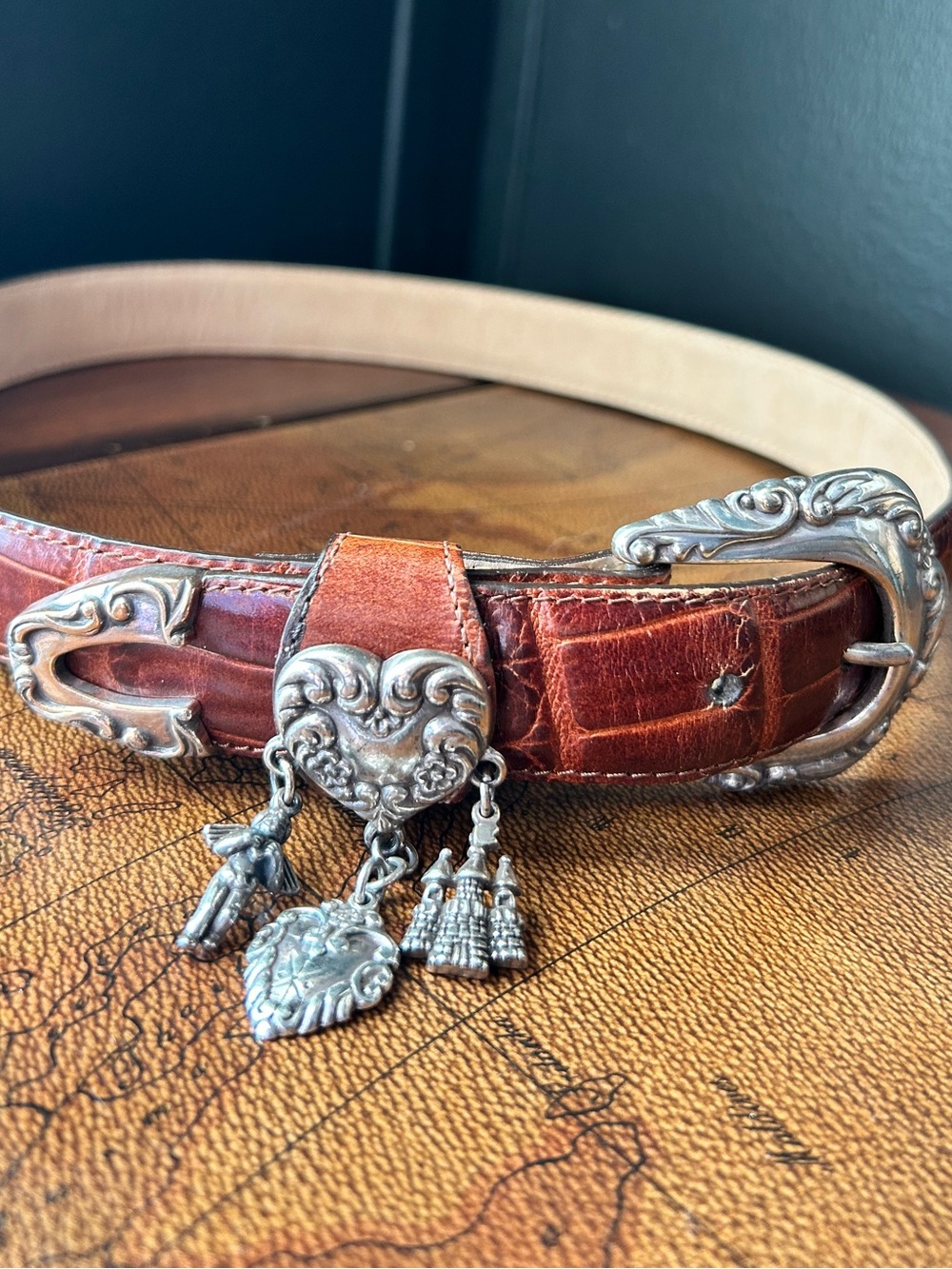 1996 BRIGHTON Belt Brown Croc-Embossed with Stainless Steel Hardware - Picture 9 of 11